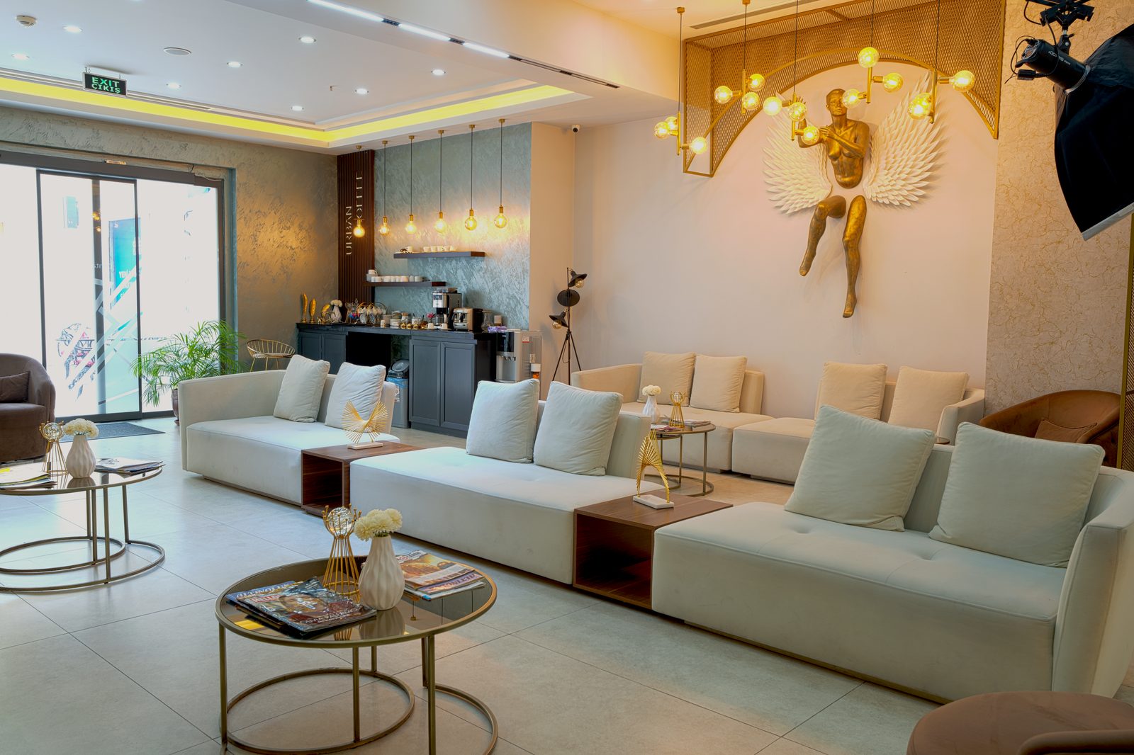 Dental veneer treatment at Istanbul partner clinic